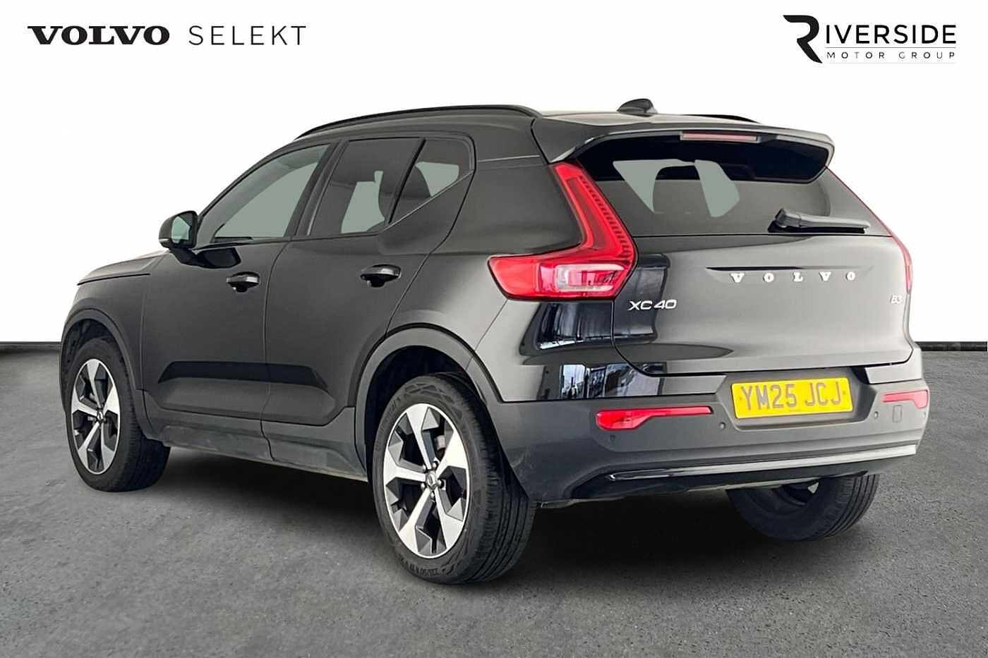 Used Volvo XC40 2025 for sale - 76780299: Photo 3