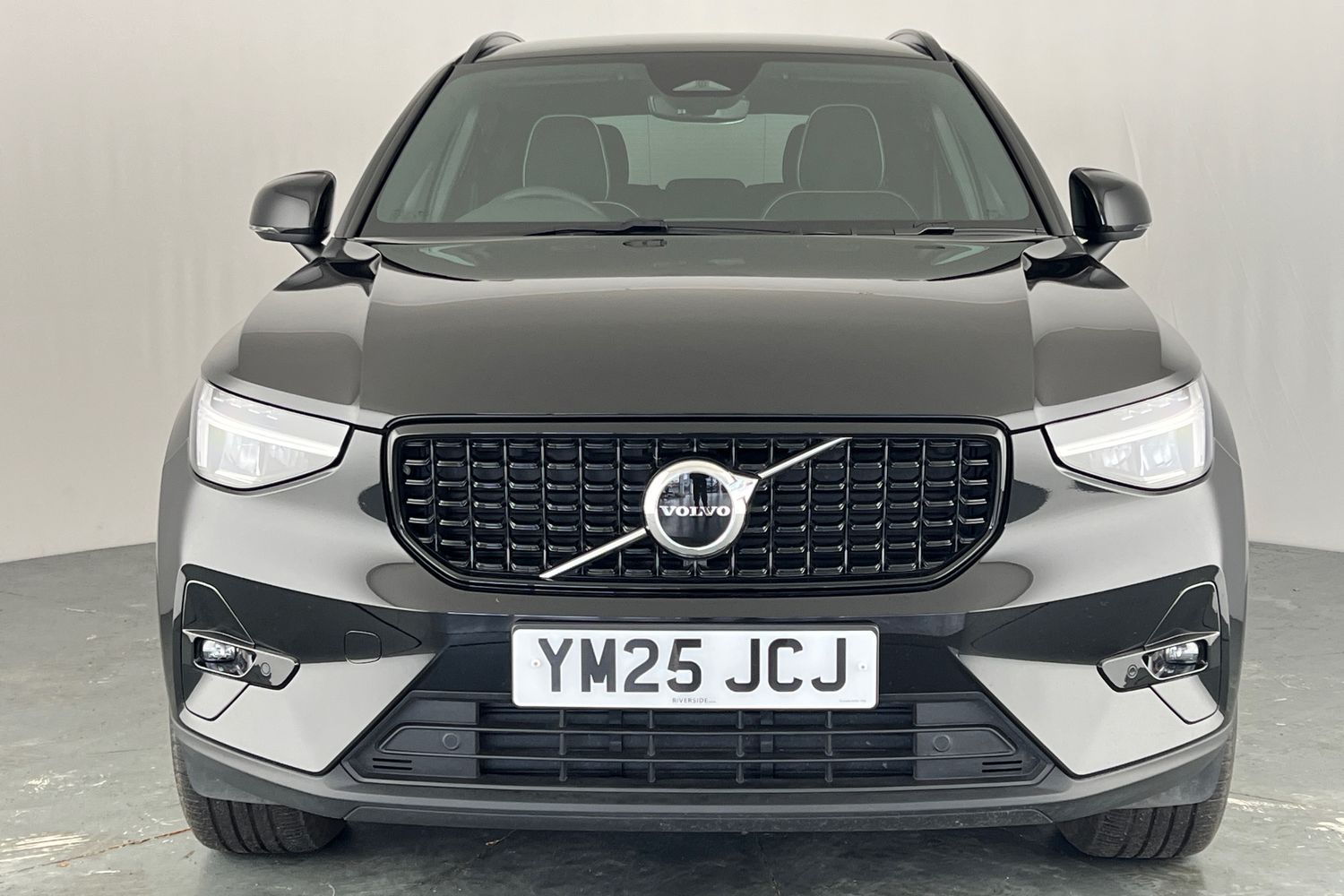 Used Volvo XC40 2025 for sale - 76780299: Photo 40