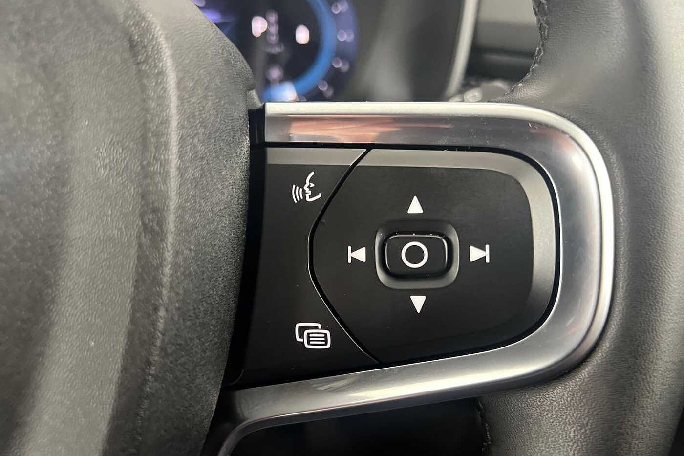 Used Volvo XC40 2025 for sale - 76479601: Photo 12