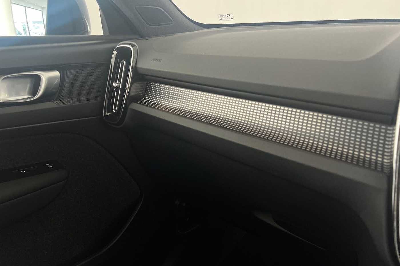 Used Volvo XC40 2025 for sale - 76479601: Photo 36