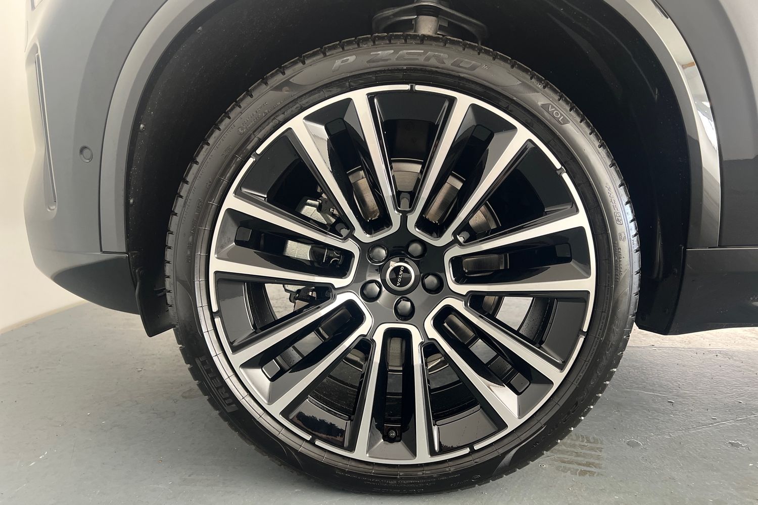 Used Volvo XC90 2025 for sale - 76415130: Photo 26