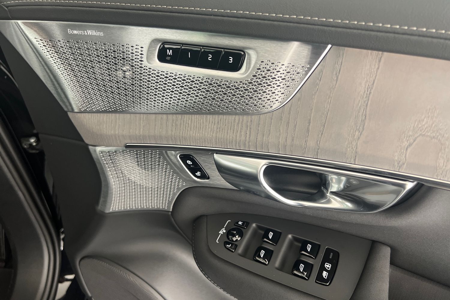 Used Volvo XC90 2025 for sale - 76415130: Photo 32