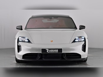 Used Porsche Taycan 2022 for sale - 78643703: Photo