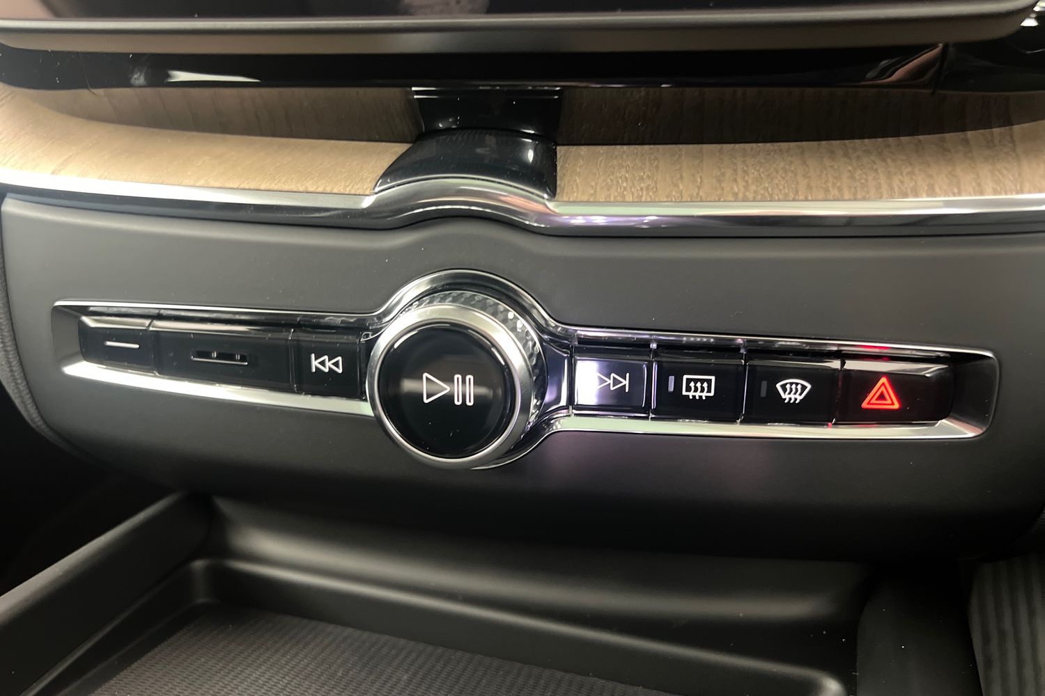 Used Volvo XC60 2025 for sale - 76738092: Photo 14