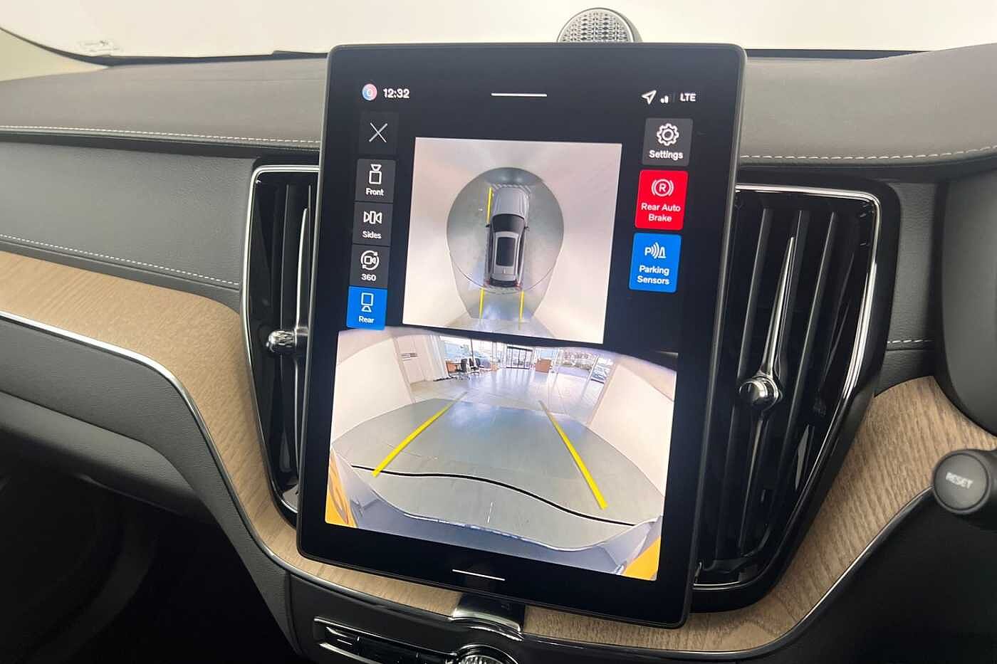 Used Volvo XC60 2025 for sale - 76738092: Photo 16