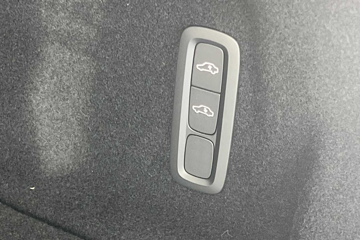 Used Volvo XC60 2025 for sale - 76738092: Photo 22