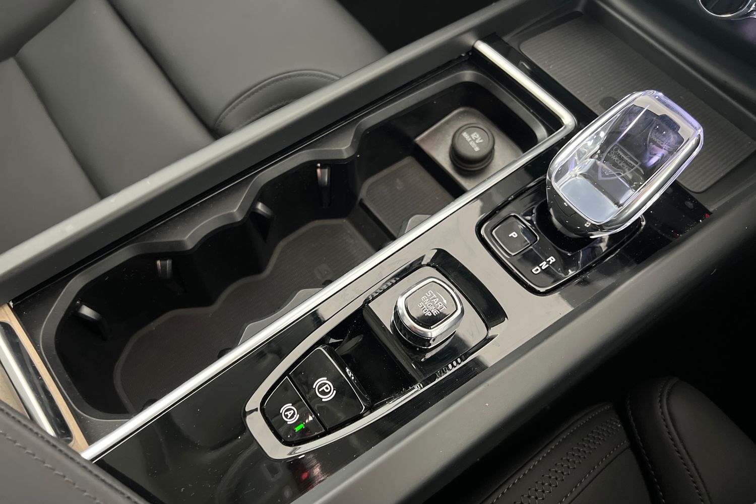 Used Volvo XC60 2025 for sale - 76544589: Photo 13