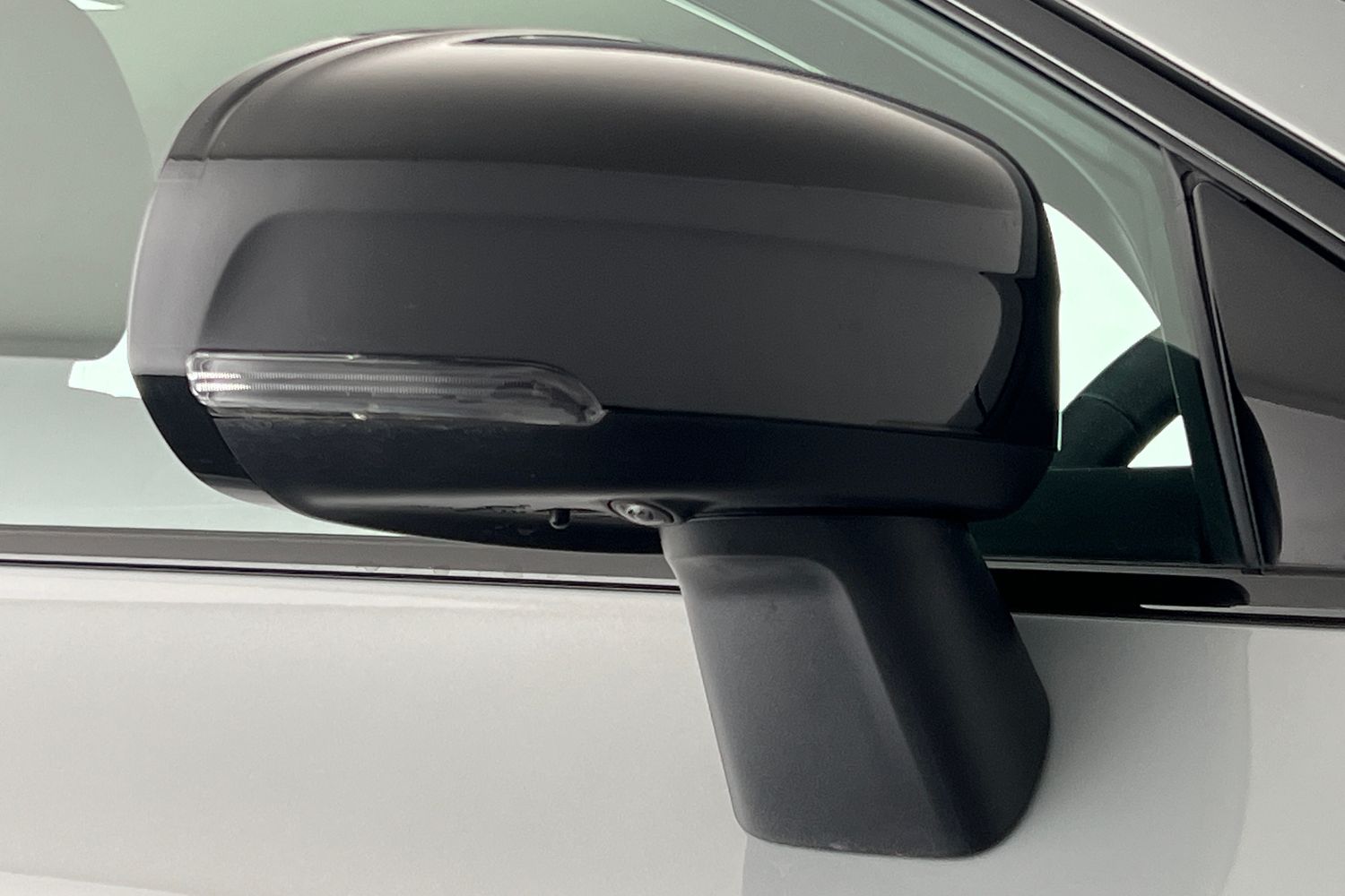 Used Volvo XC60 2025 for sale - 76544589: Photo 19