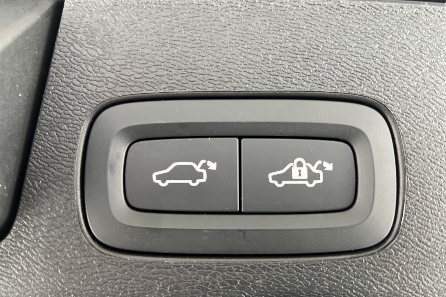 Used Volvo XC60 2025 for sale - 76544589: Photo 22