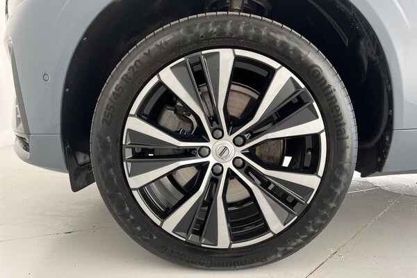 Used Volvo XC60 2023 for sale - 75439849: Photo 26
