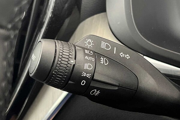 Used Volvo XC60 2023 for sale - 75439849: Photo 38