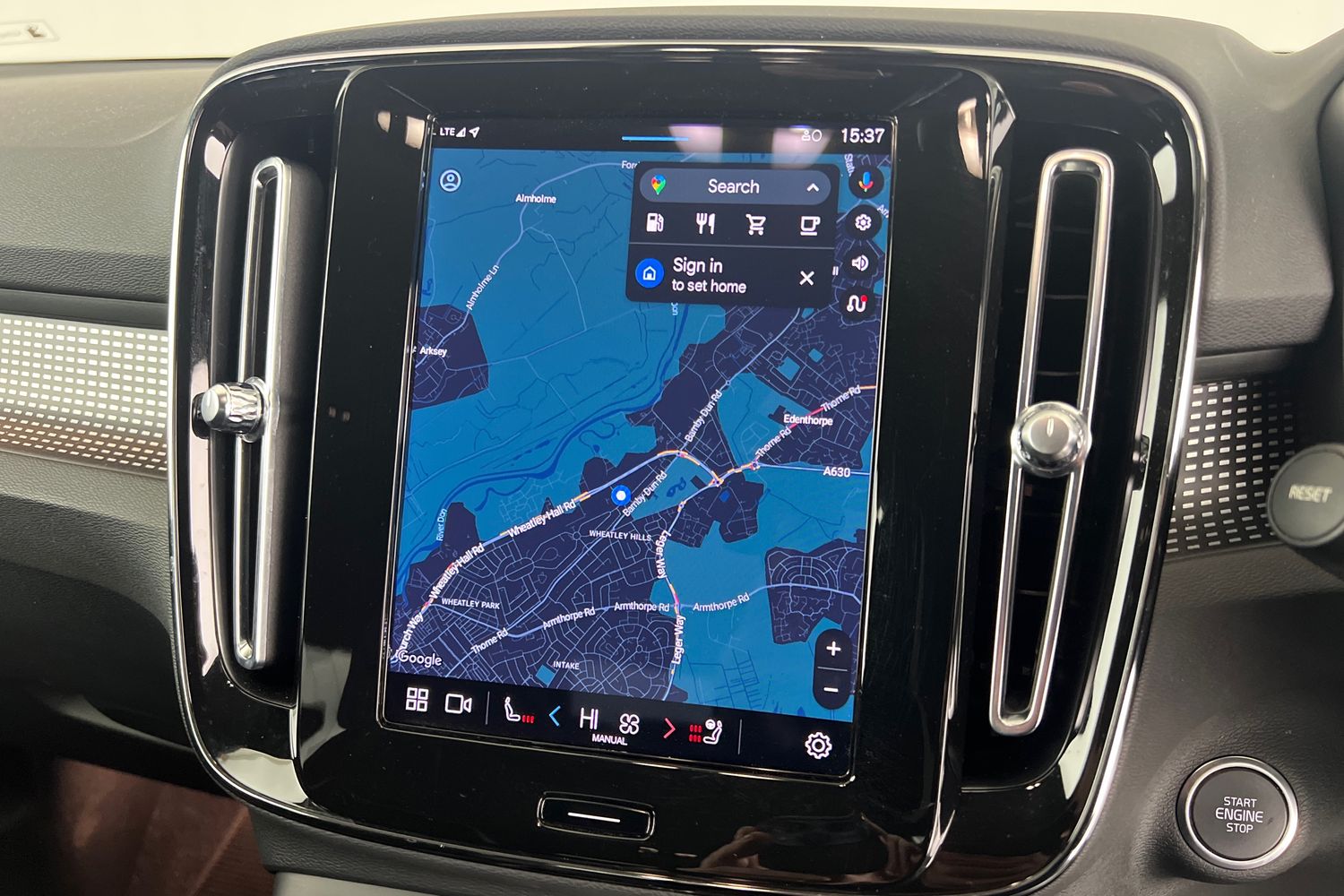 Used Volvo XC40 2023 for sale - 77035855: Photo 15