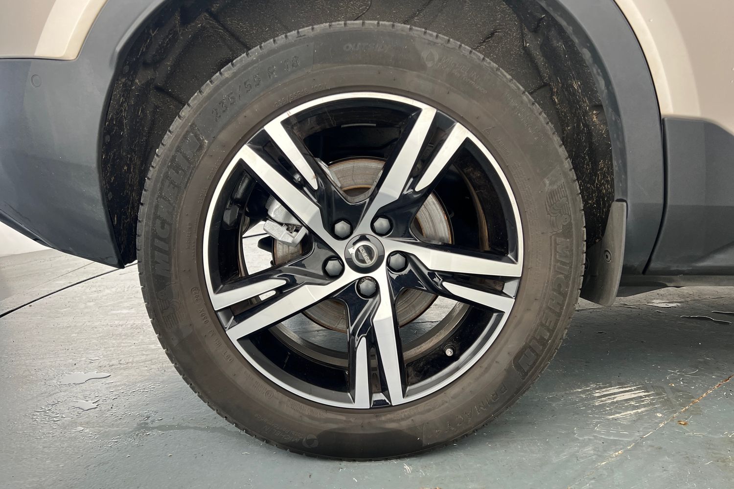 Used Volvo XC40 2023 for sale - 77035855: Photo 24