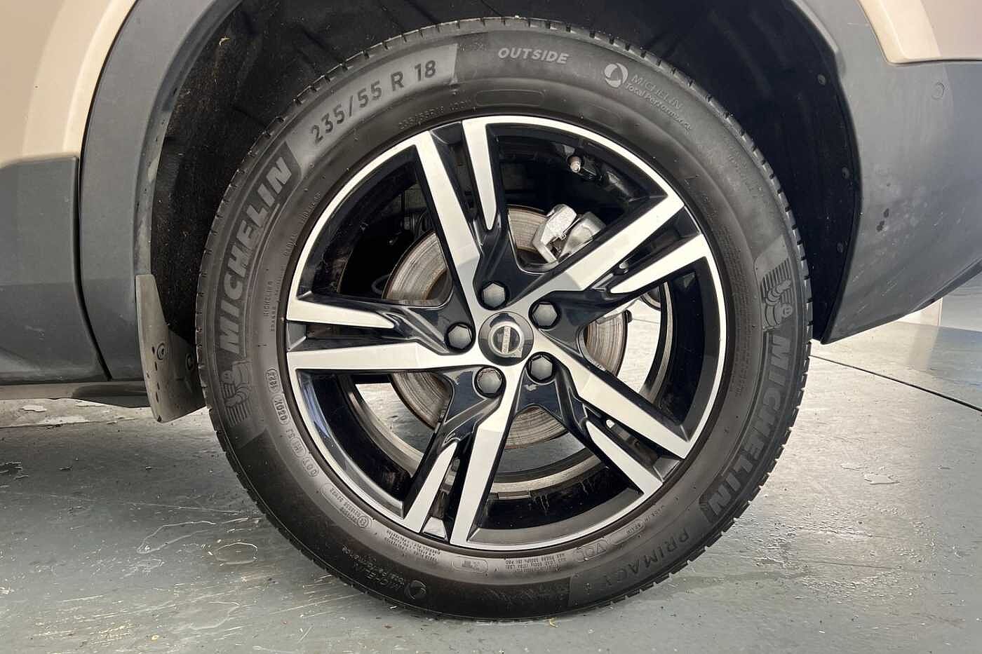 Used Volvo XC40 2023 for sale - 77035855: Photo 25