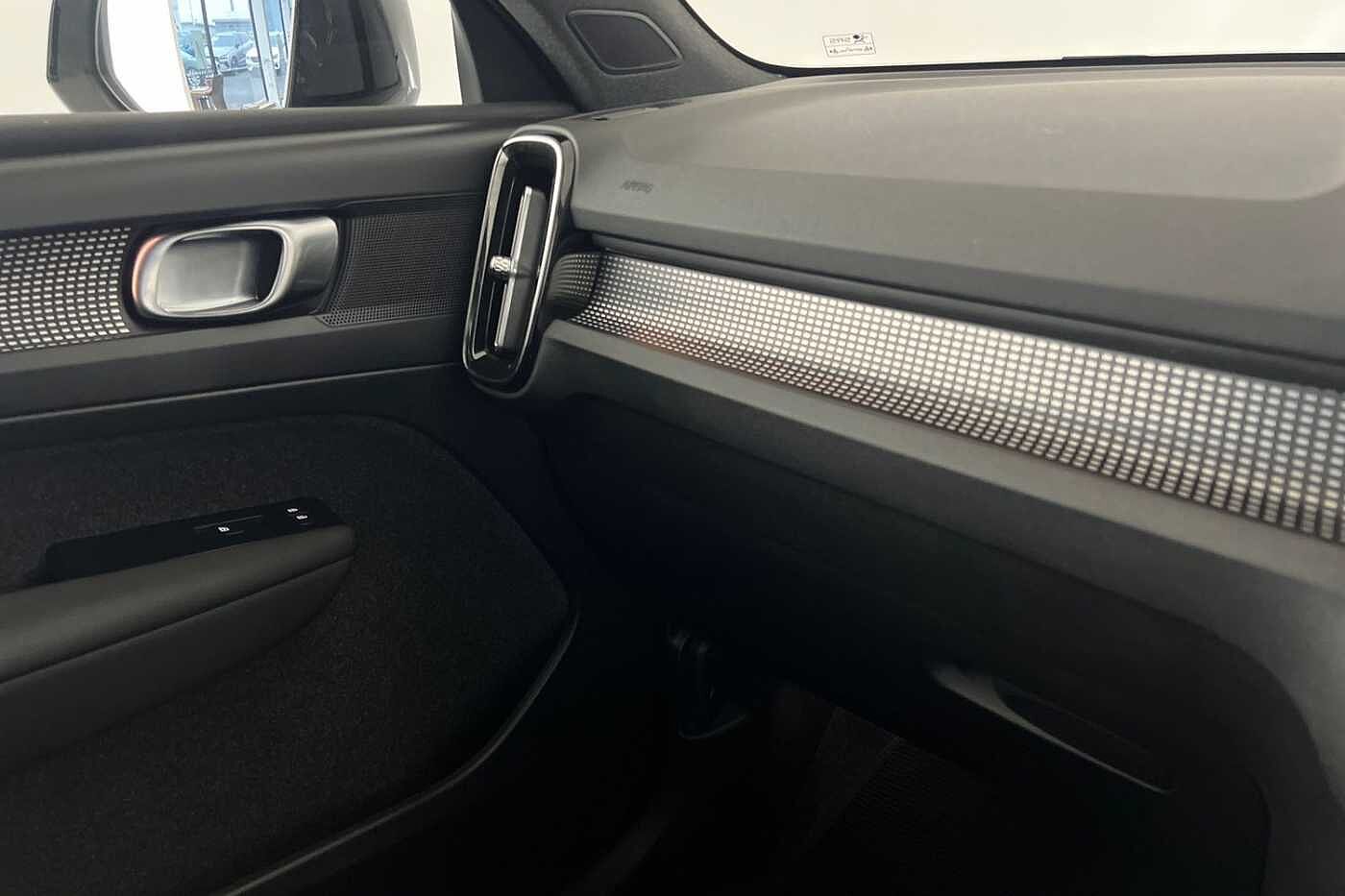 Used Volvo XC40 2022 for sale - 76234166: Photo 30