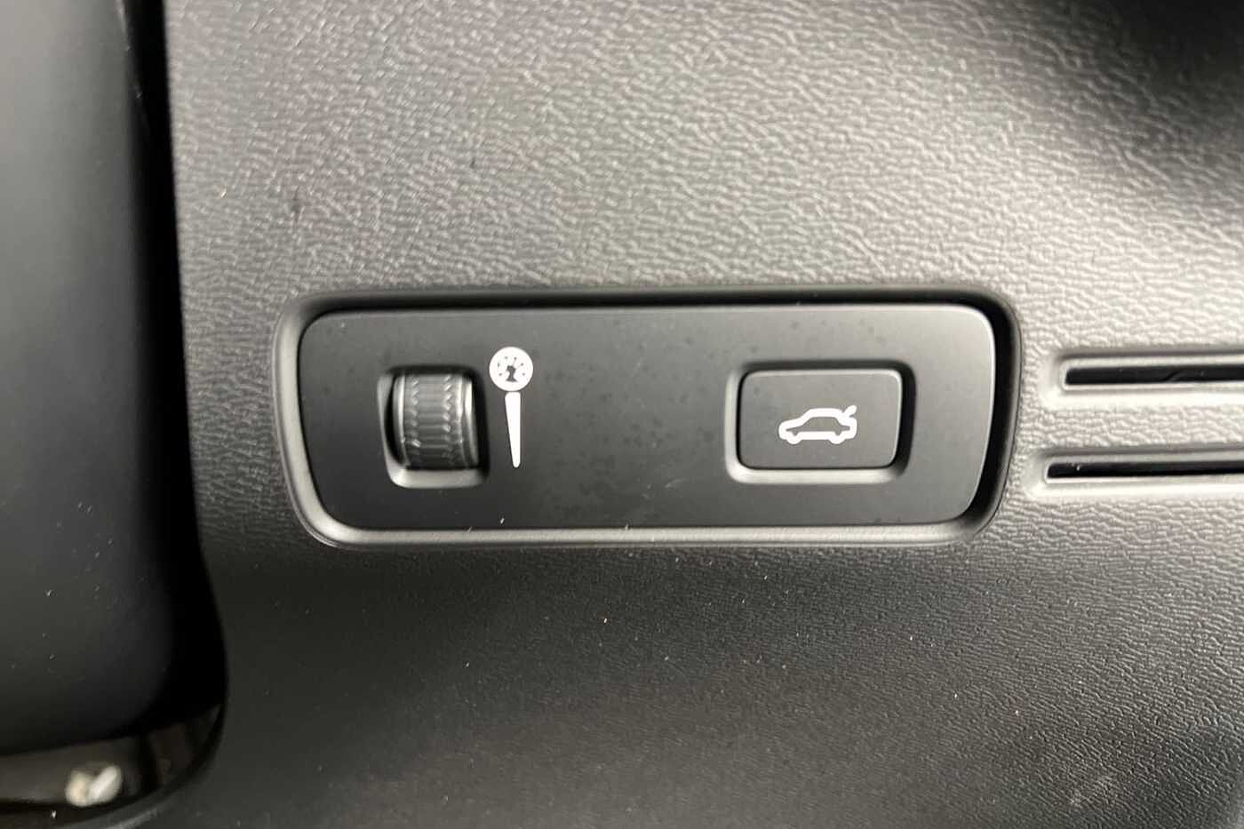 Used Volvo XC40 2022 for sale - 76234166: Photo 36