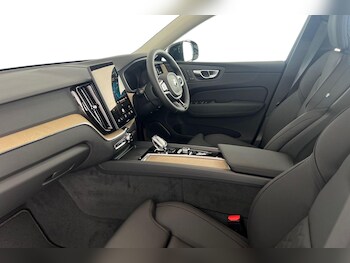 Used Volvo XC60 2026 for sale - 77950634: Photo