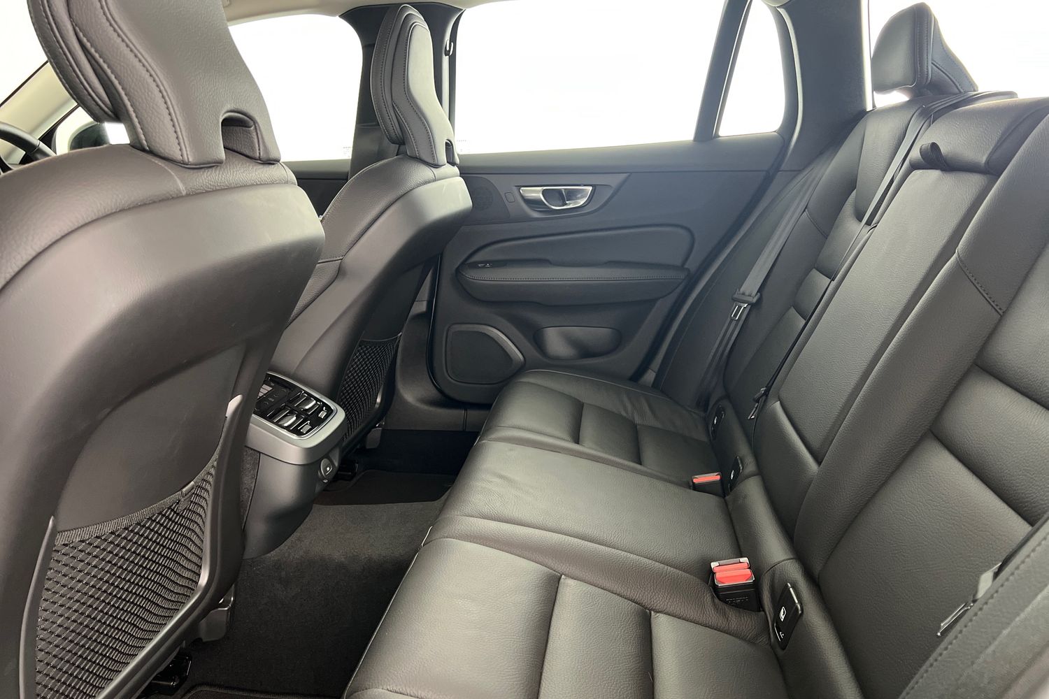 Used Volvo V60 2025 for sale - 76630246: Photo 17