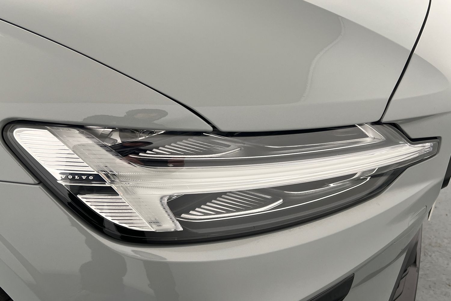 Used Volvo V60 2025 for sale - 76630246: Photo 18