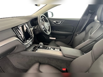 Used Volvo V60 2025 for sale - 76630246: Photo