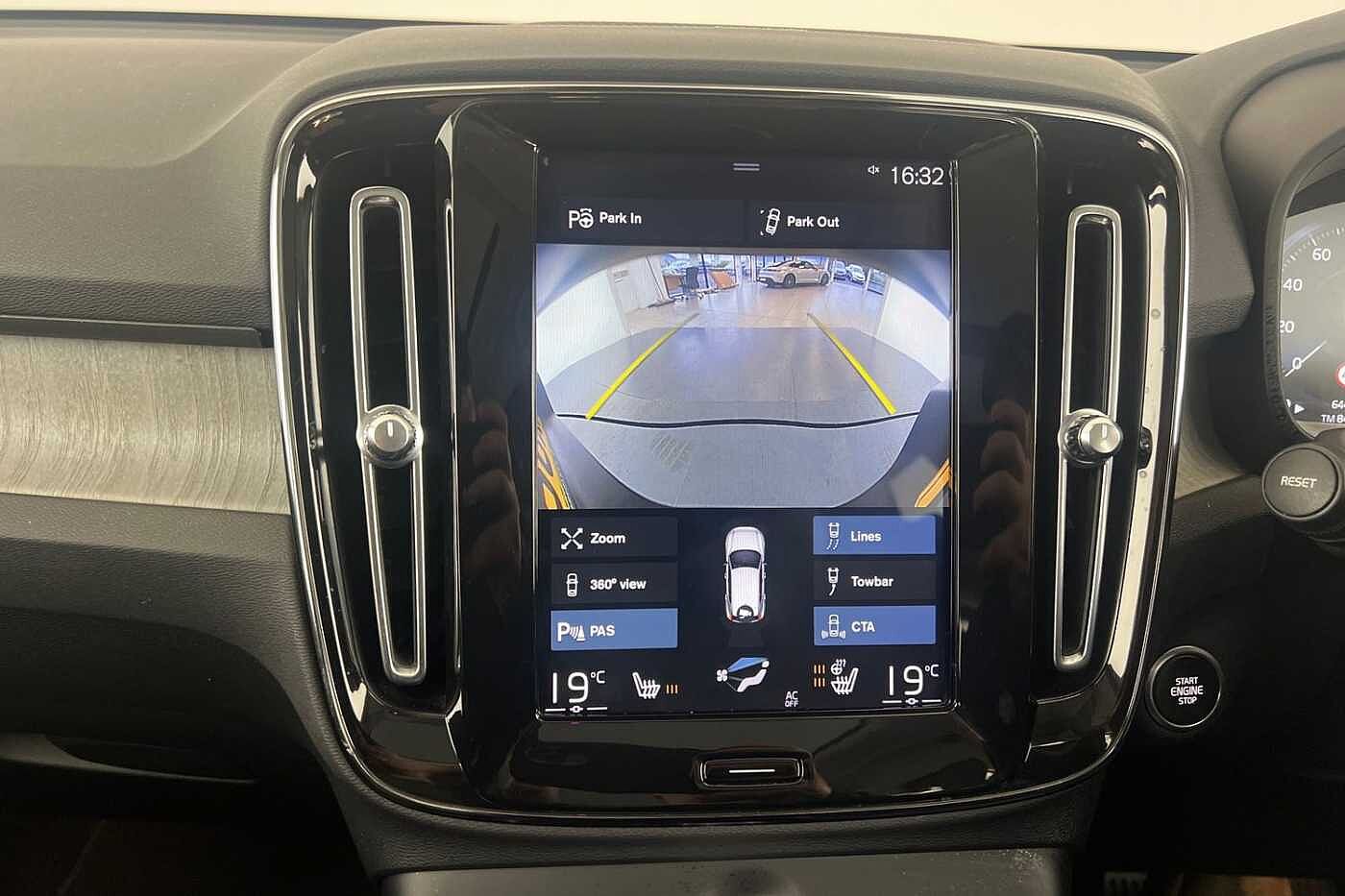 Used Volvo XC40 2018 for sale - 76079033: Photo 16