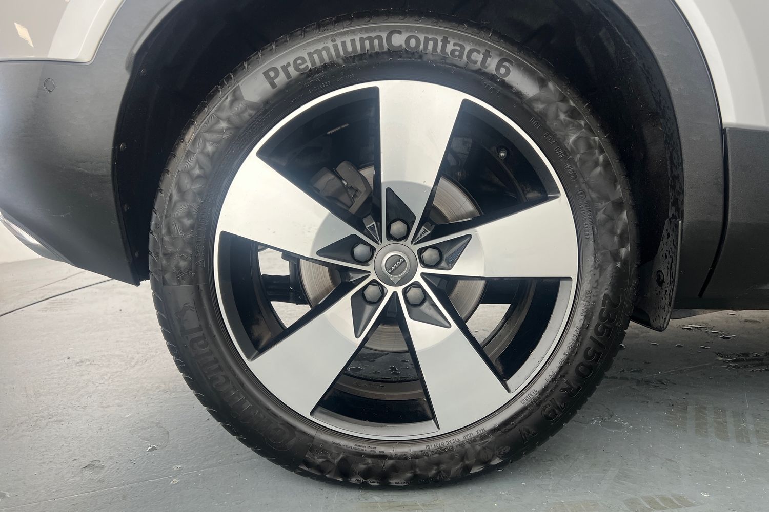 Used Volvo XC40 2018 for sale - 76079033: Photo 25