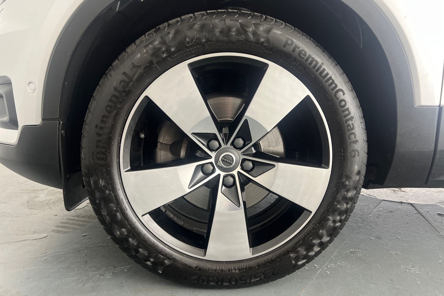 Used Volvo XC40 2018 for sale - 76079033: Photo 27