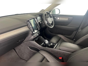 Used Volvo XC40 2018 for sale - 76079033: Photo