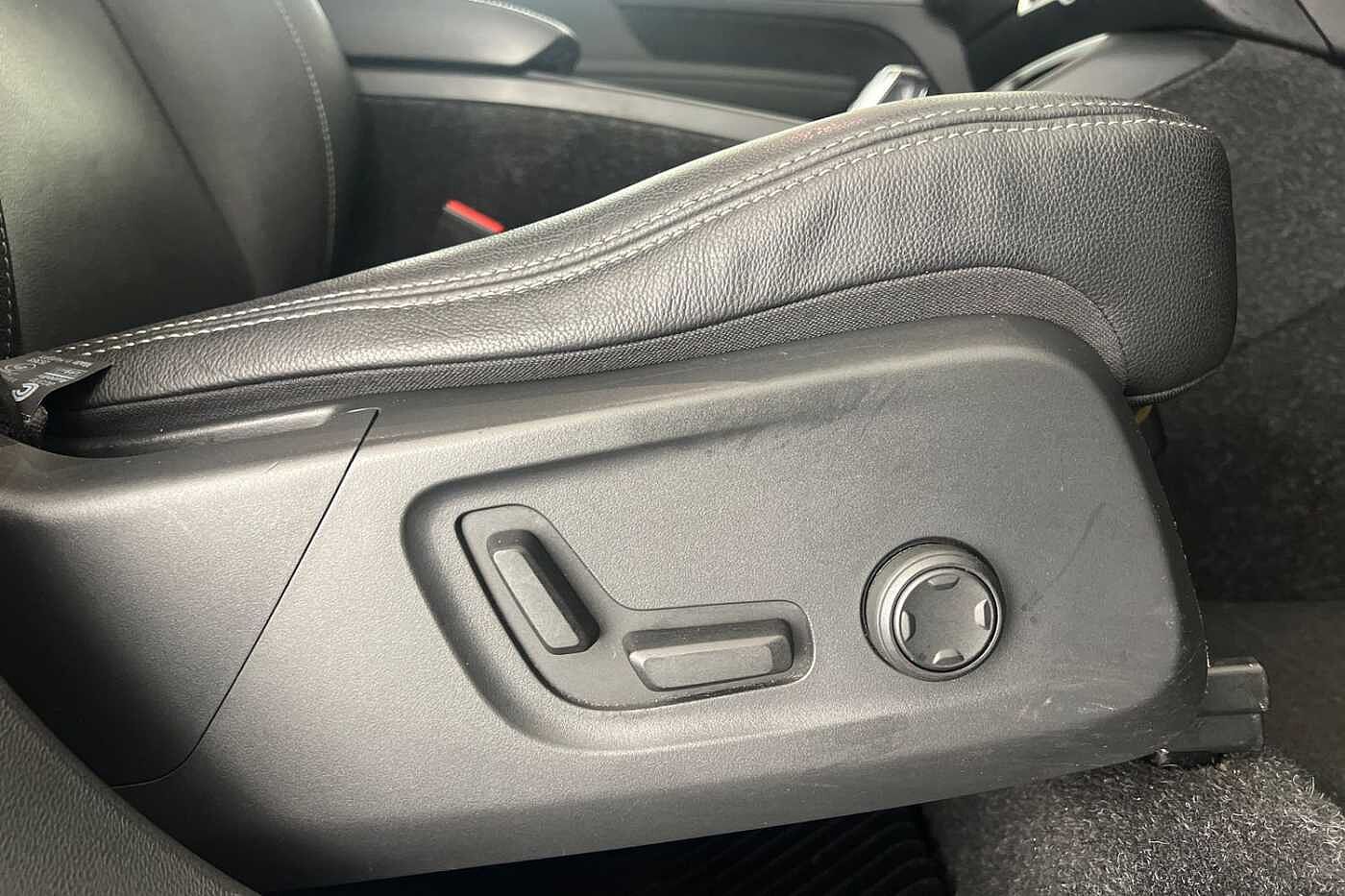 Used Volvo XC40 2018 for sale - 76079033: Photo 30