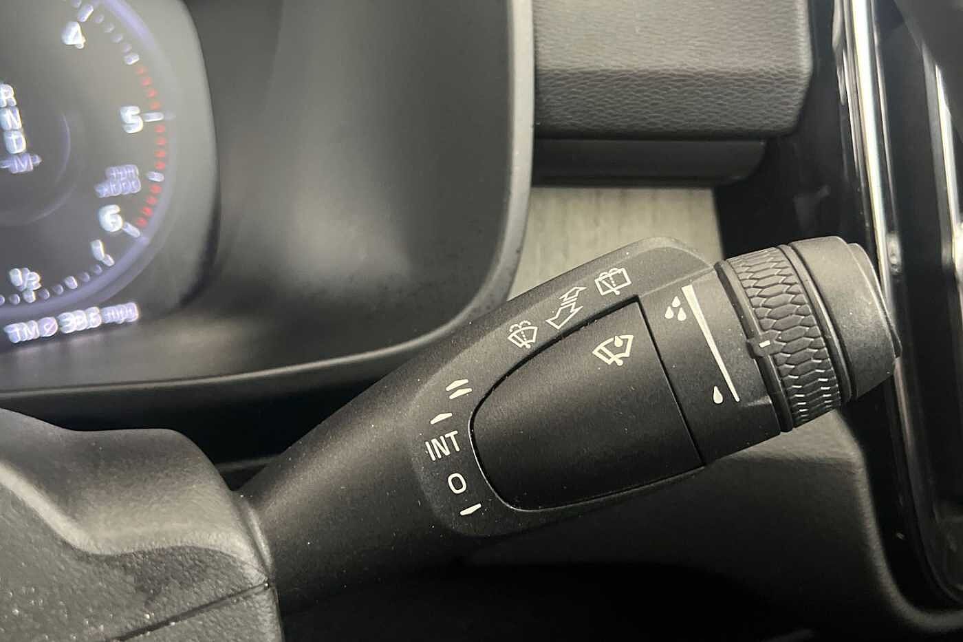 Used Volvo XC40 2018 for sale - 76079033: Photo 37