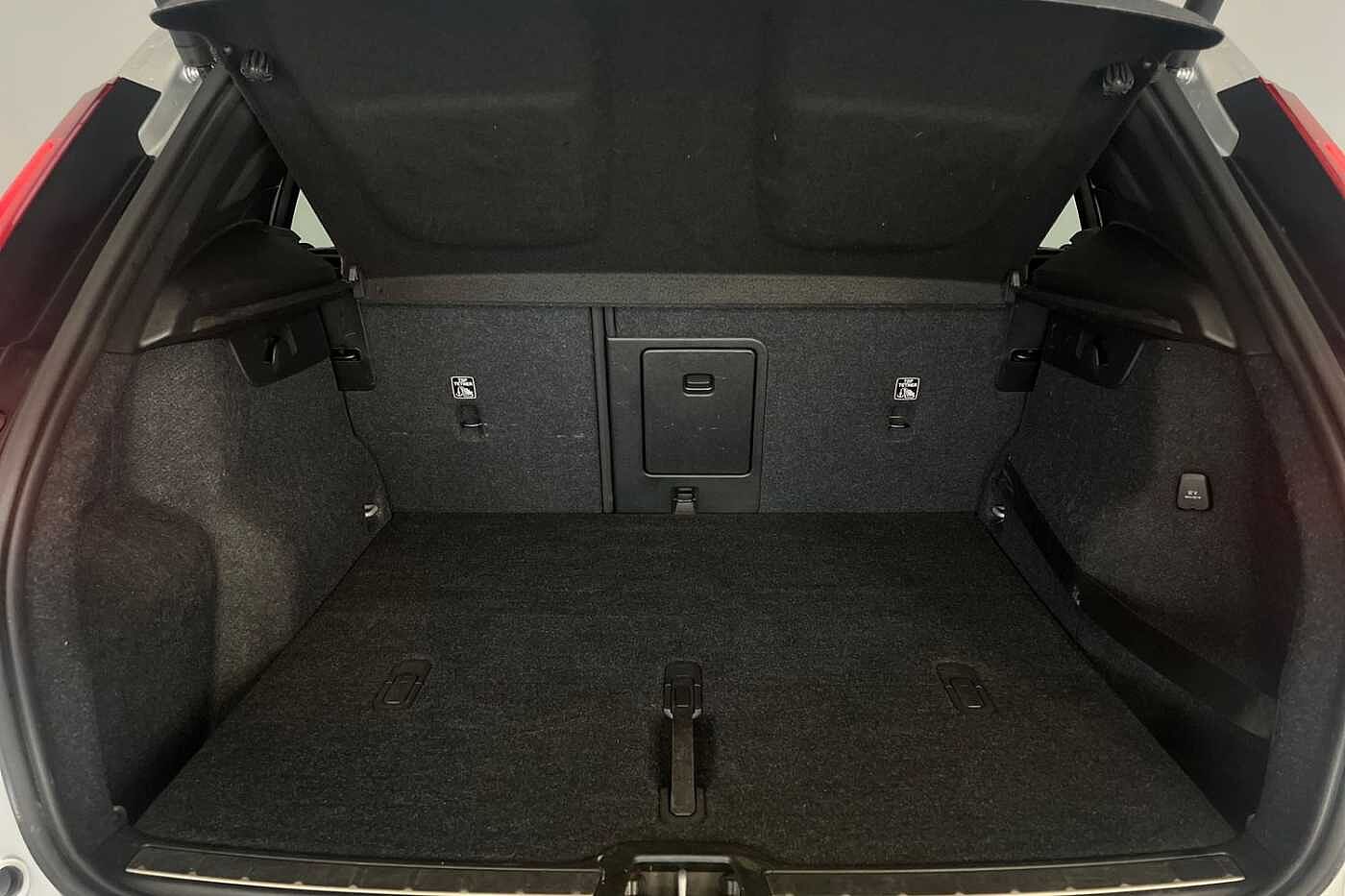 Used Volvo XC40 2018 for sale - 76079033: Photo 8