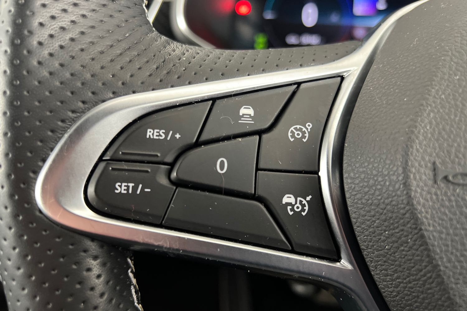 Used Renault Arkana 2023 for sale - 76652339: Photo 11