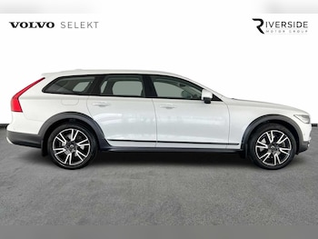 Used Volvo V90 2020 for sale - 78343980: Photo