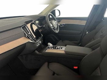 Used Volvo XC90 2026 for sale - 78995225: Photo
