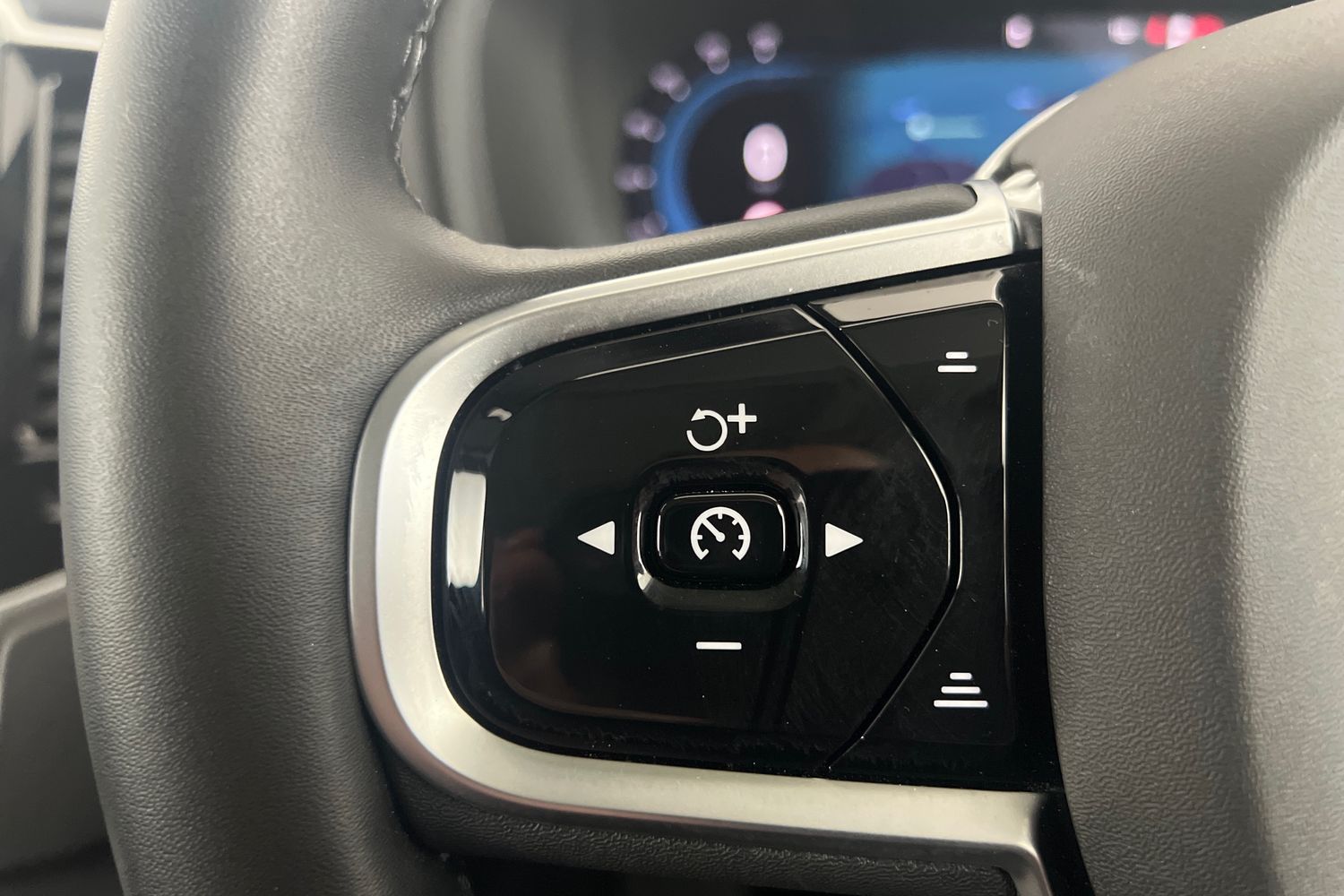 Used Volvo XC90 2024 for sale - 75829075: Photo 11