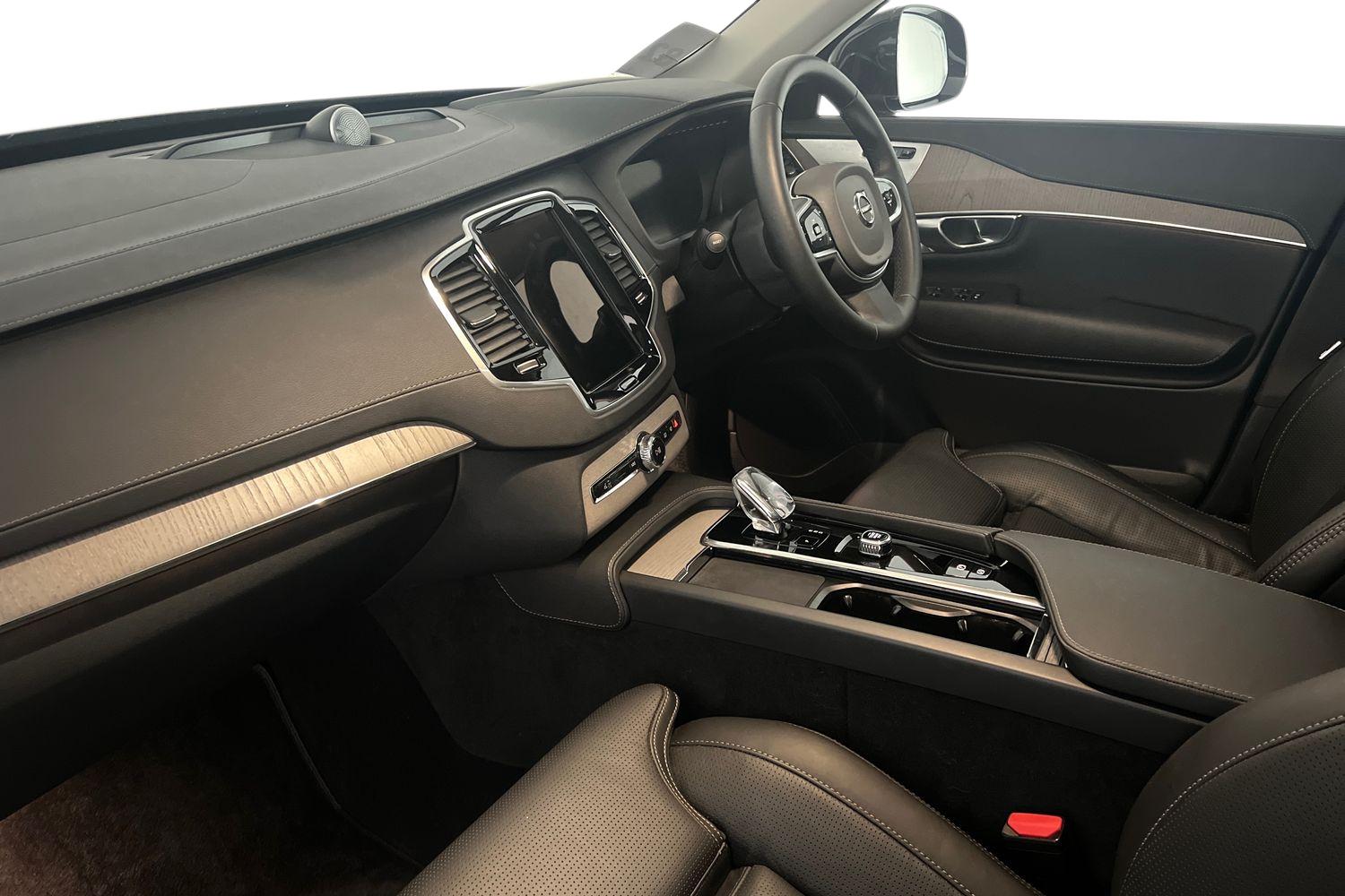 Used Volvo XC90 2024 for sale - 75829075: Photo 2