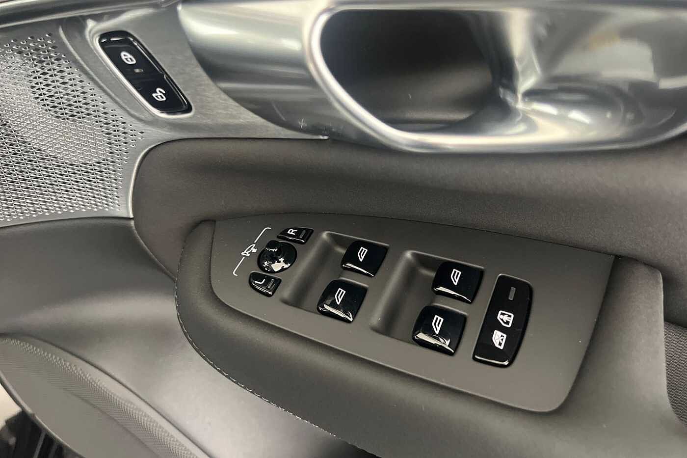 Used Volvo XC90 2025 for sale - 76479808: Photo 30