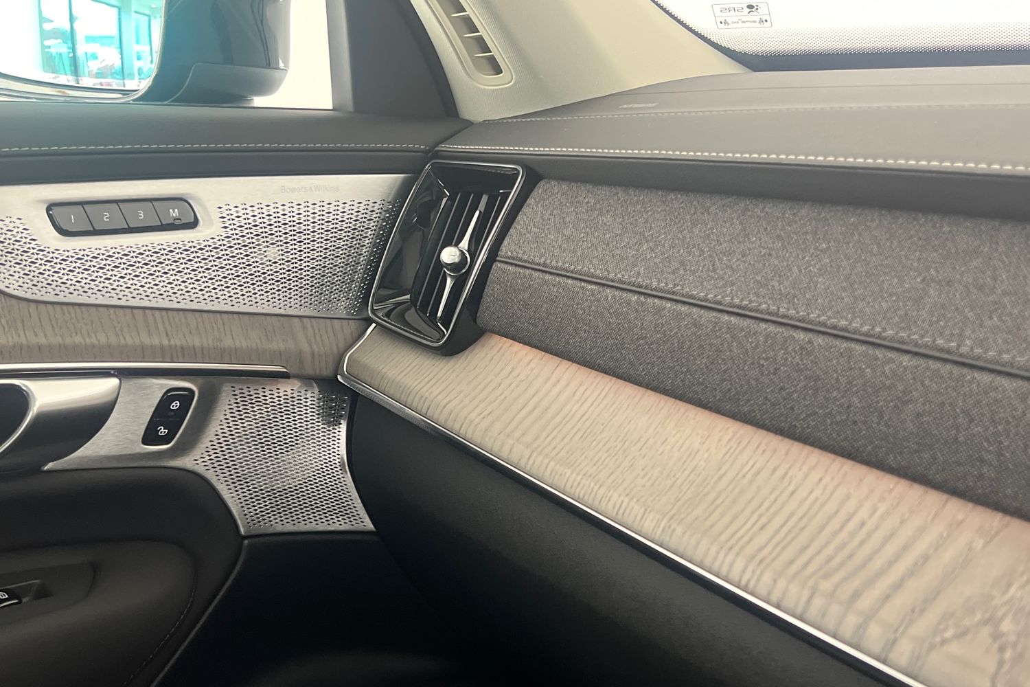 Used Volvo XC90 2025 for sale - 76479808: Photo 32