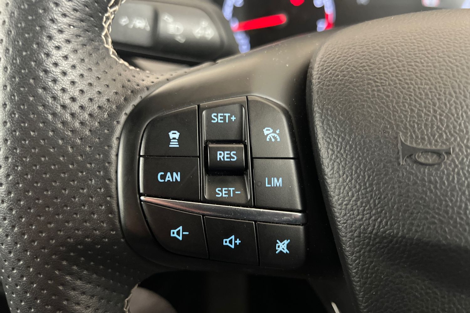 Used Ford Focus 2019 for sale - 77708289: Photo 11