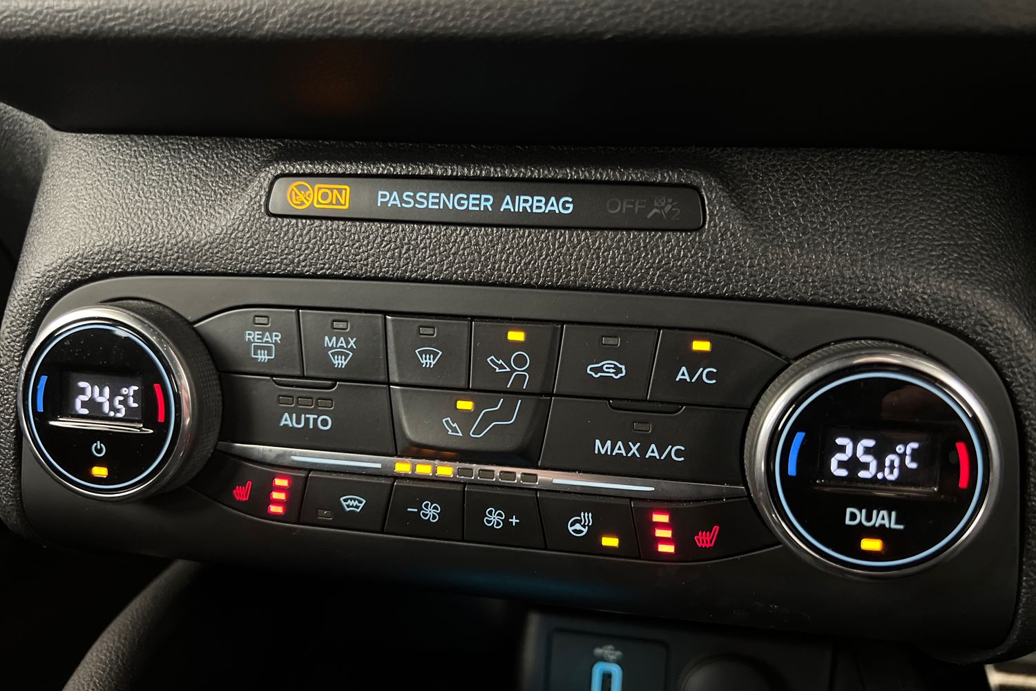 Used Ford Focus 2019 for sale - 77708289: Photo 14