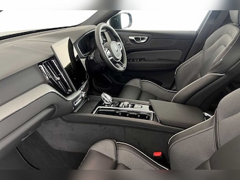 Used Volvo XC60 2025 for sale - 78406486: Photo
