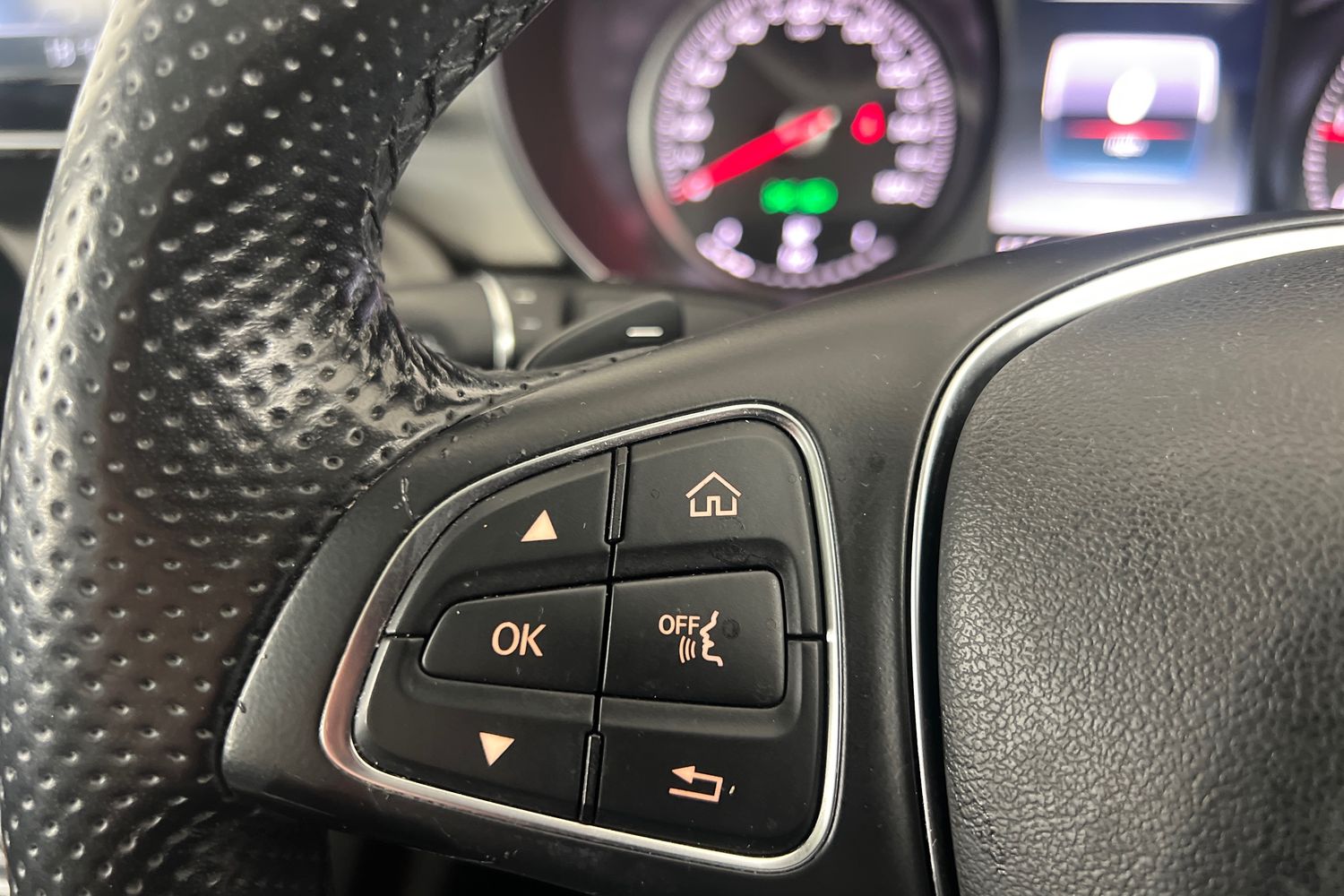 Used Mercedes-Benz C Class 2016 for sale - 76847138: Photo 11