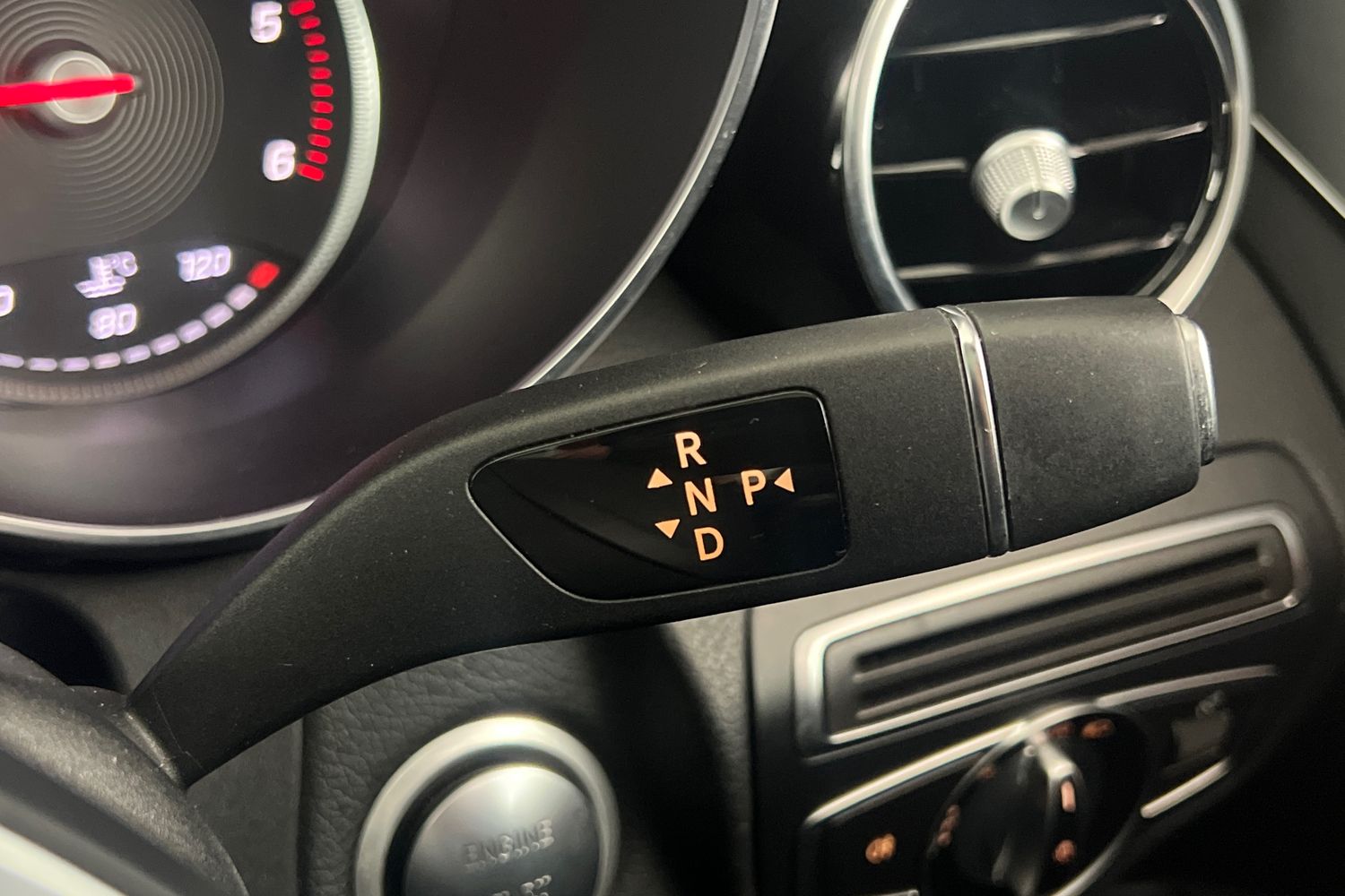 Used Mercedes-Benz C Class 2016 for sale - 76847138: Photo 34