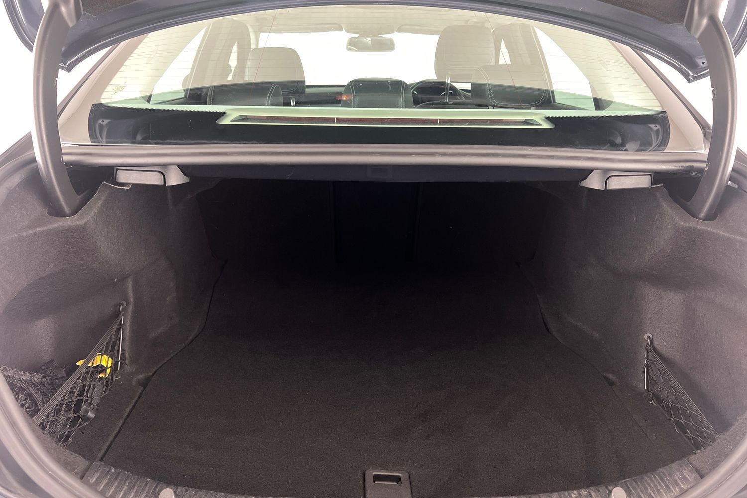 Used Mercedes-Benz C Class 2016 for sale - 76847138: Photo 8