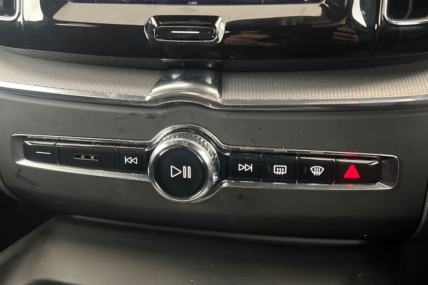 Used Volvo XC60 2021 for sale - 76796347: Photo 14