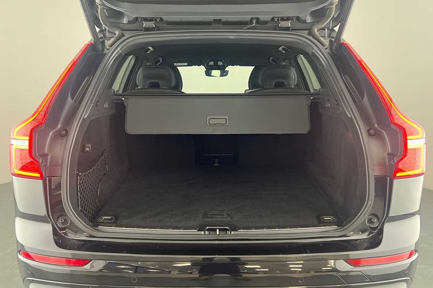 Used Volvo XC60 2021 for sale - 76796347: Photo 8