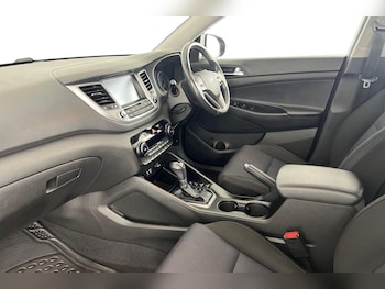 Used Hyundai TUCSON 2017 for sale - 77570073: Photo