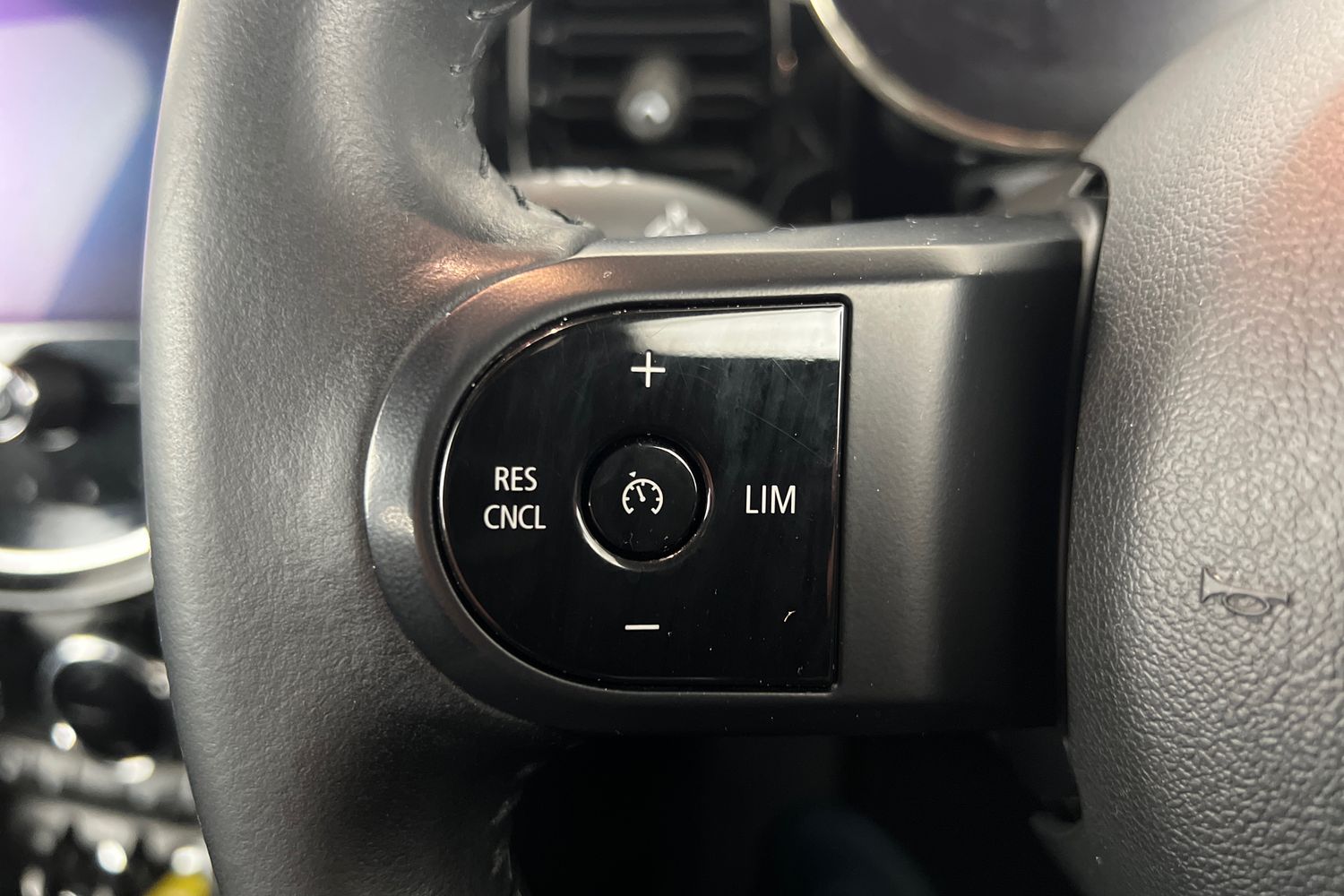 Used MINI Hatch 2021 for sale - 76316892: Photo 11