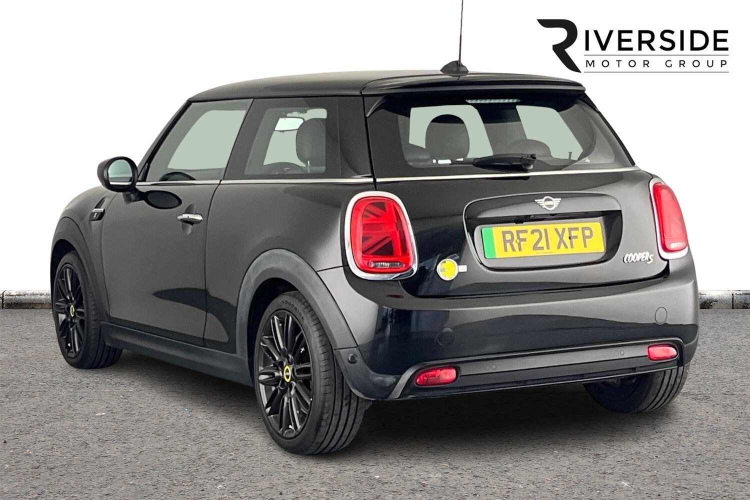 Used MINI Hatch 2021 for sale - 76316892: Photo 3