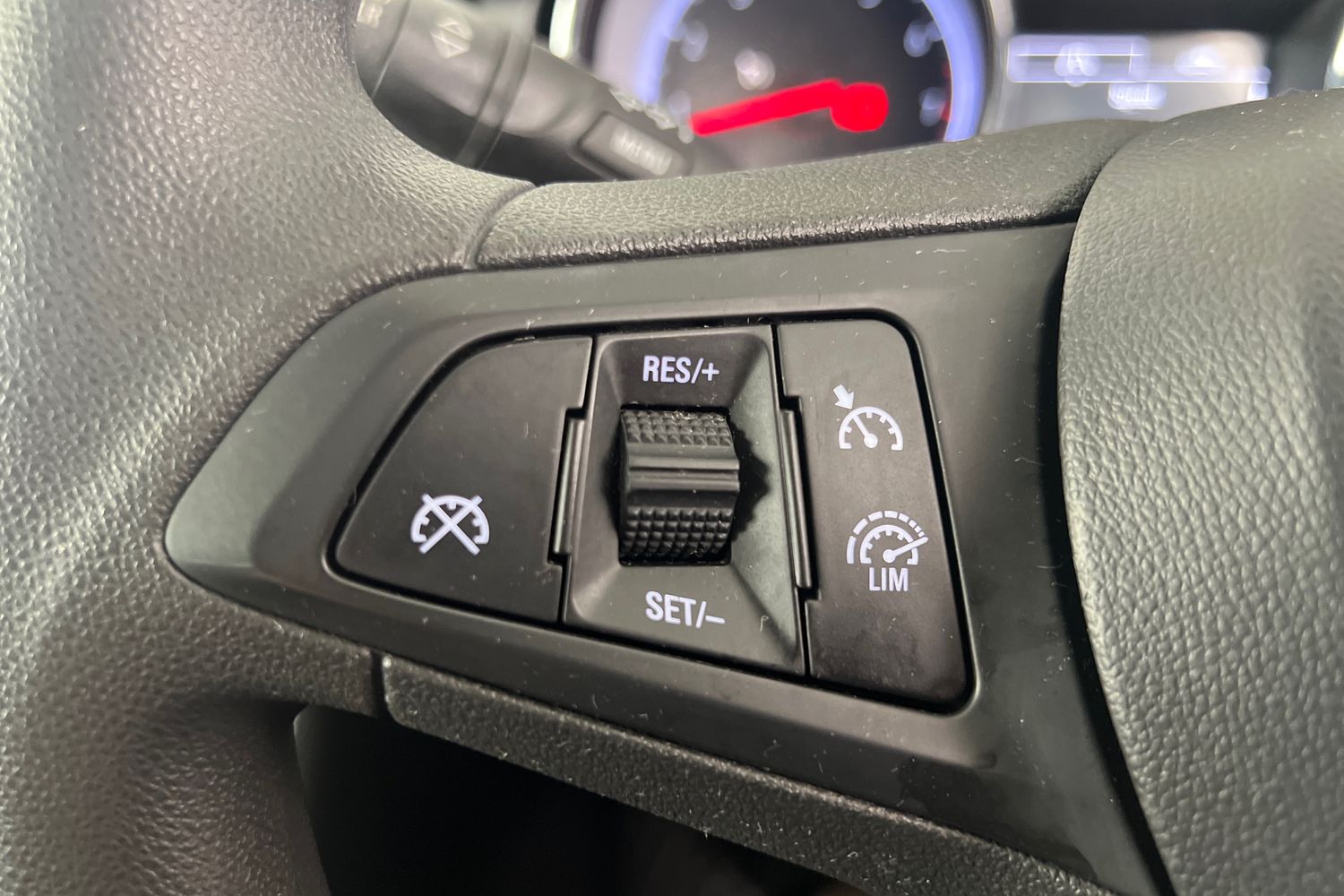 Used Vauxhall Astra 2016 for sale - 77019878: Photo 11